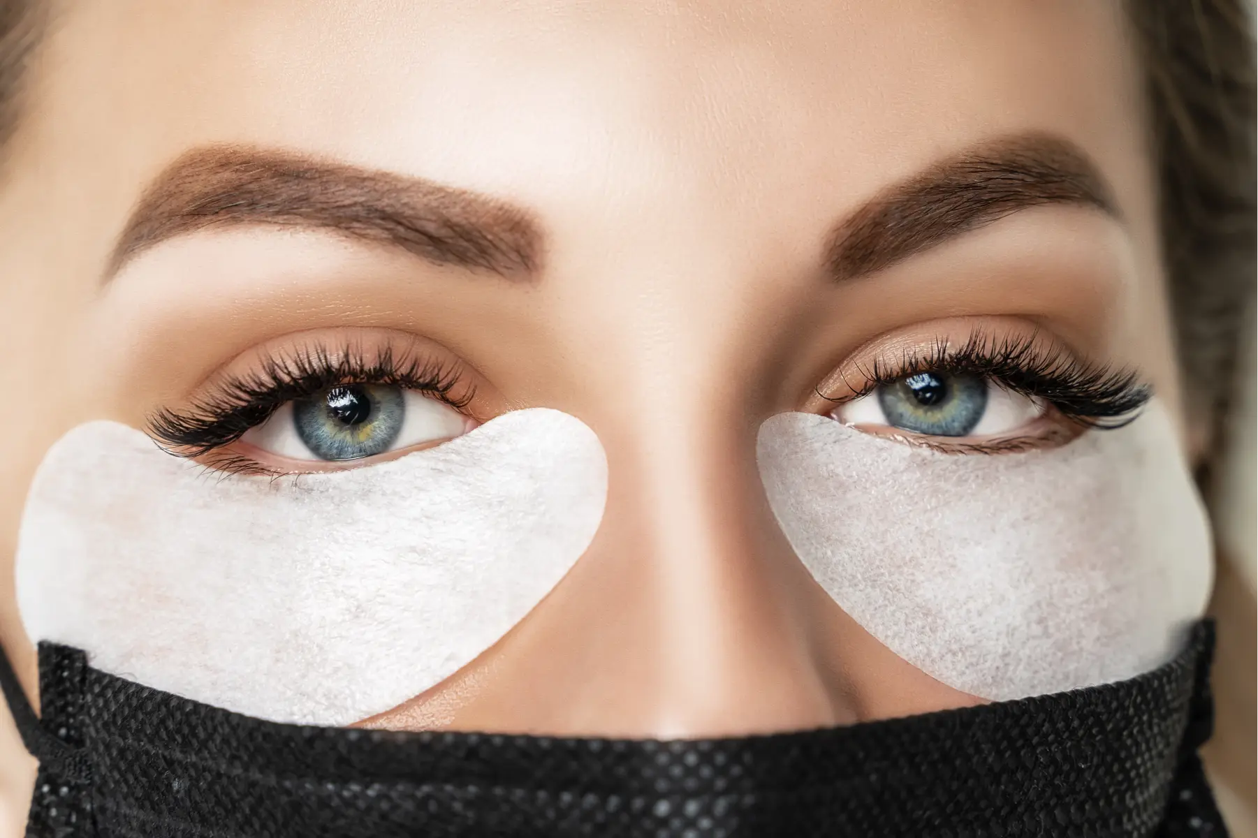 close-up-on-woman-with-eye-masks-2026-03-18-04-35-03-utc