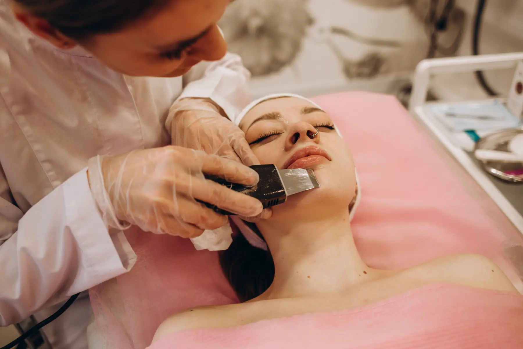 woman-receiving-facial-treatment-at-spa-salon-2026-01-08-23-58-05-utc