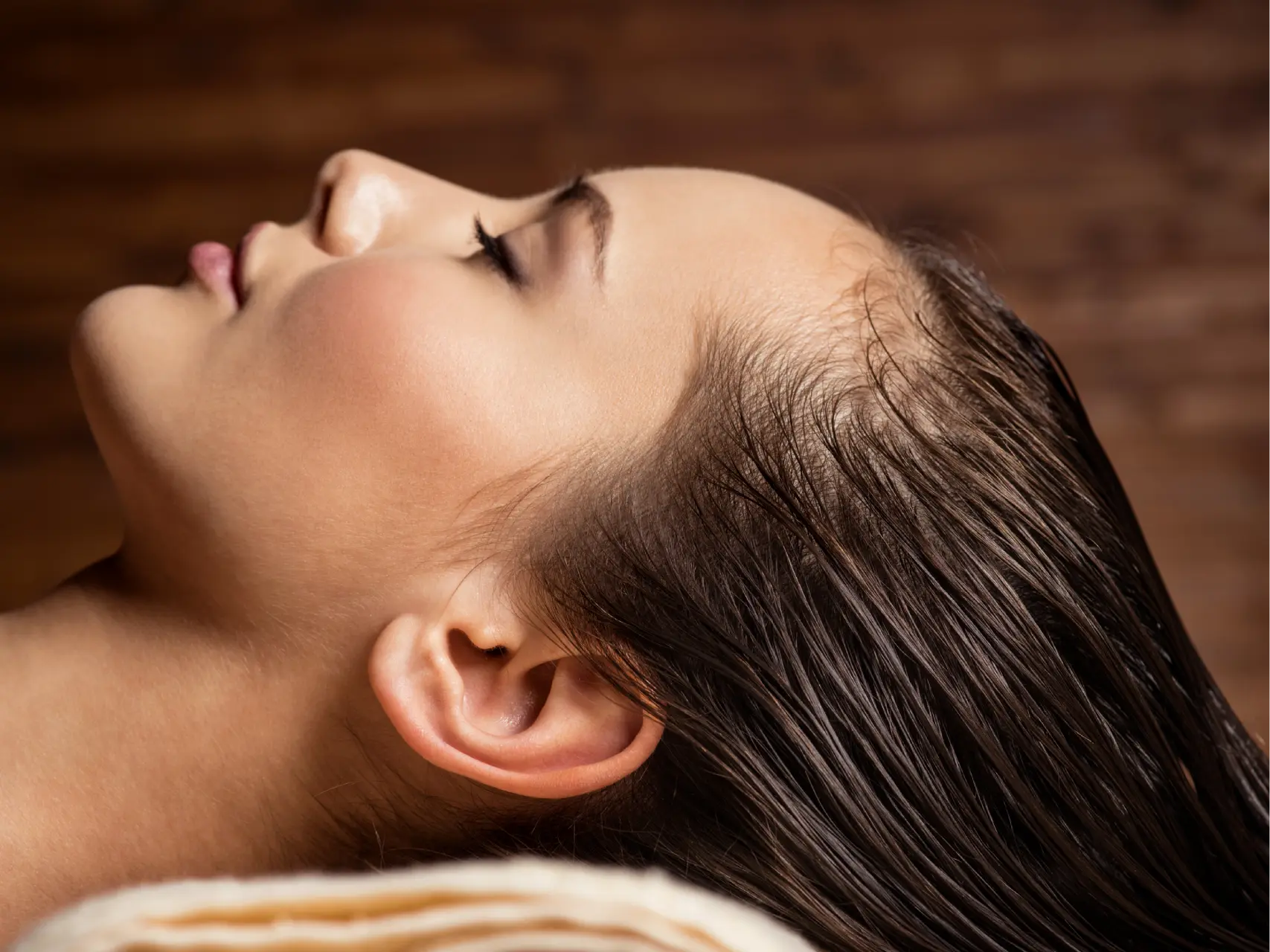woman-receiving-hair-care-procedure-in-spa-salon-2026-01-06-09-27-46-utc