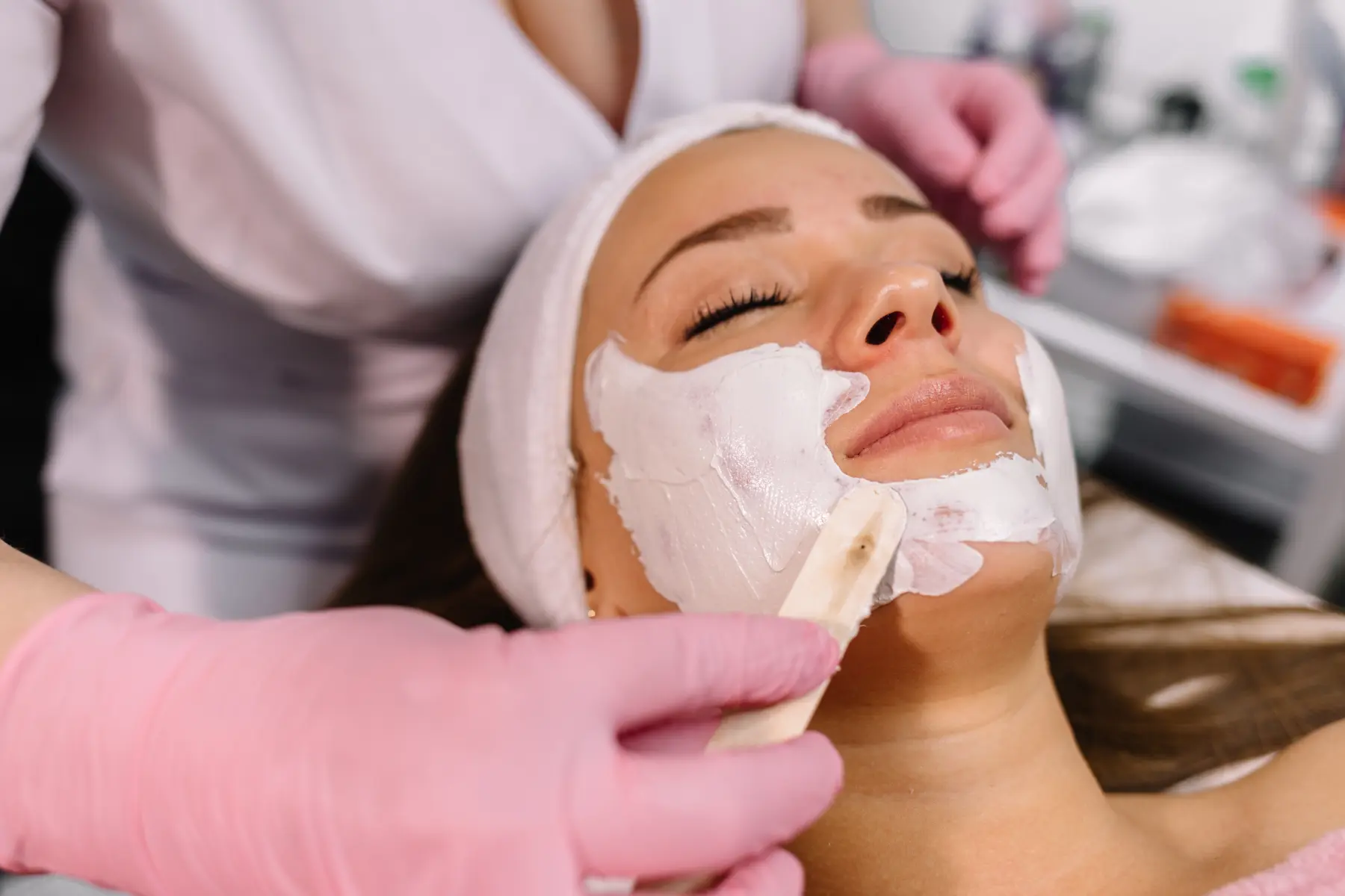 woman-with-clay-facial-mask-in-beauty-spa-2026-03-24-01-27-33-utc